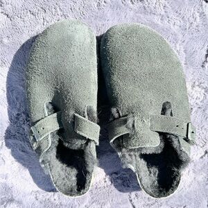 Black Fur Birkenstock Boston